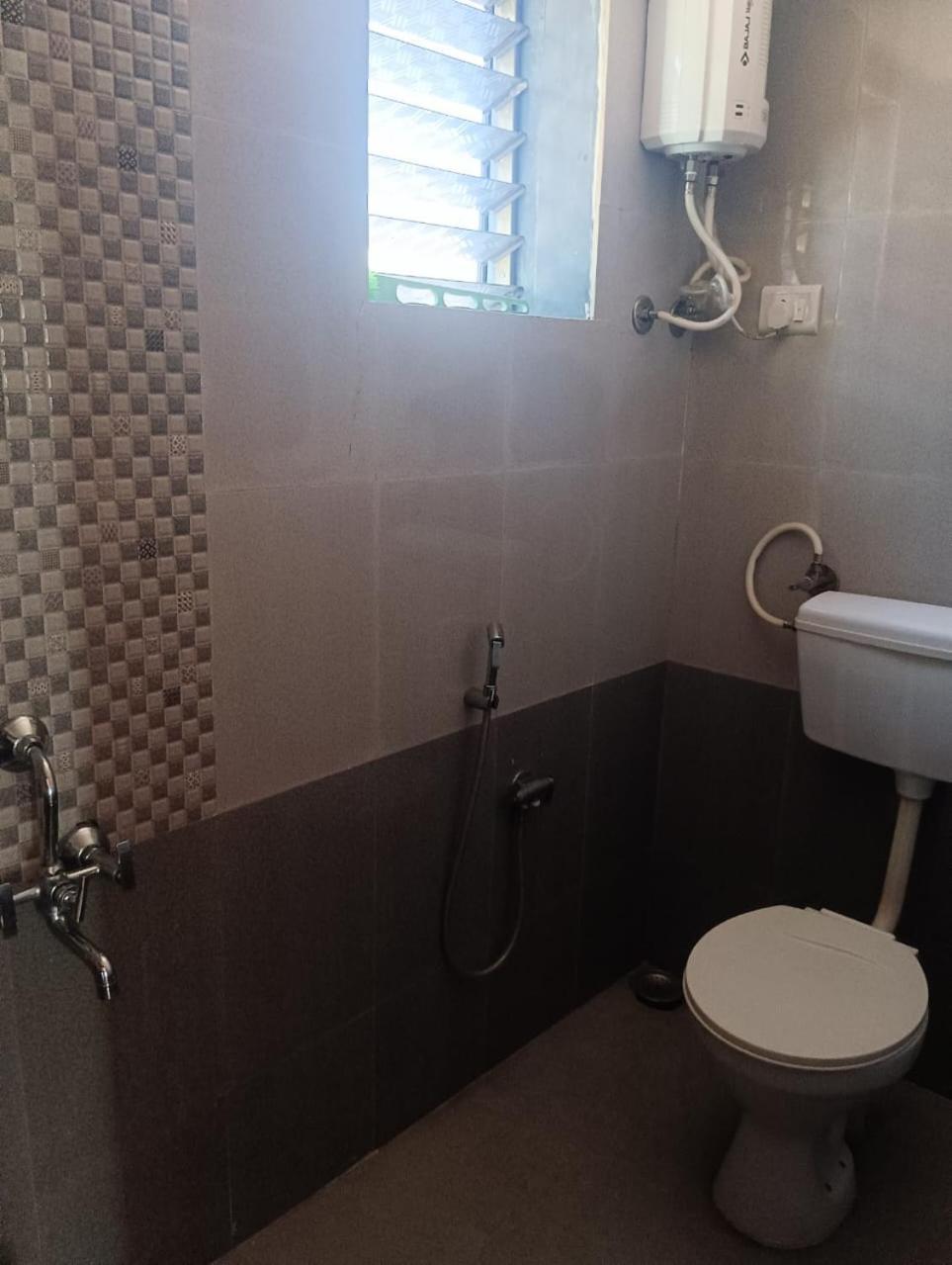 Konkan Kinara Holyday Home Stay Vihour ภายนอก รูปภาพ