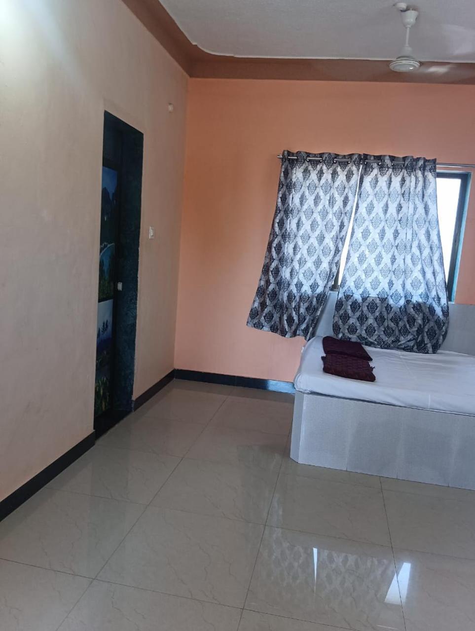 Konkan Kinara Holyday Home Stay Vihour ภายนอก รูปภาพ
